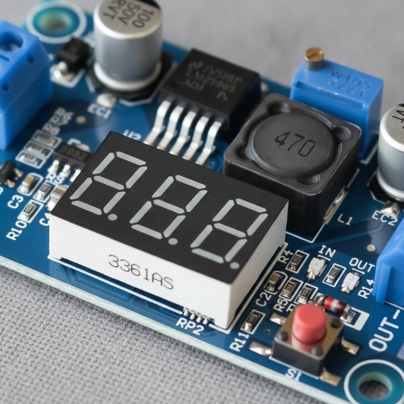 LM2596S 2.5-40V 3A コンバーター調整可能な - Outdoor Power Module のレビューと価格
